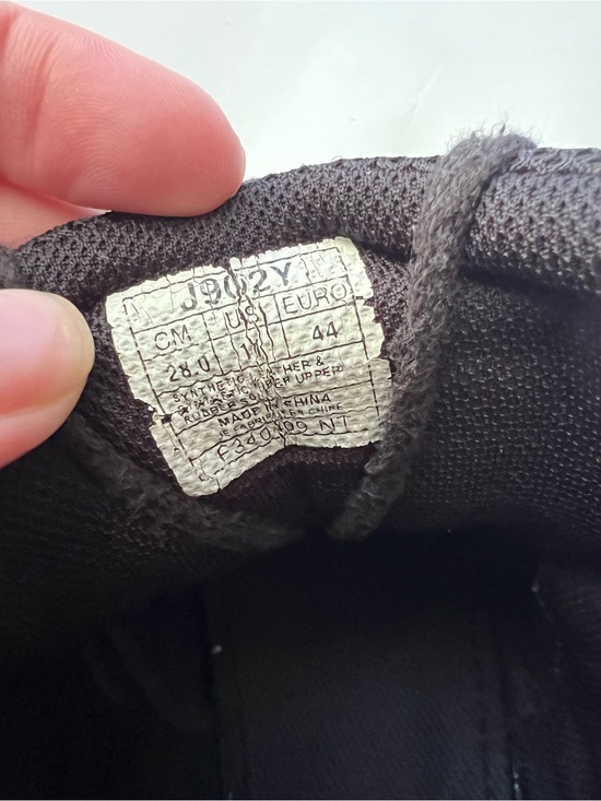 Asics Black & White High-Top Wrestling Sneakers main image 6